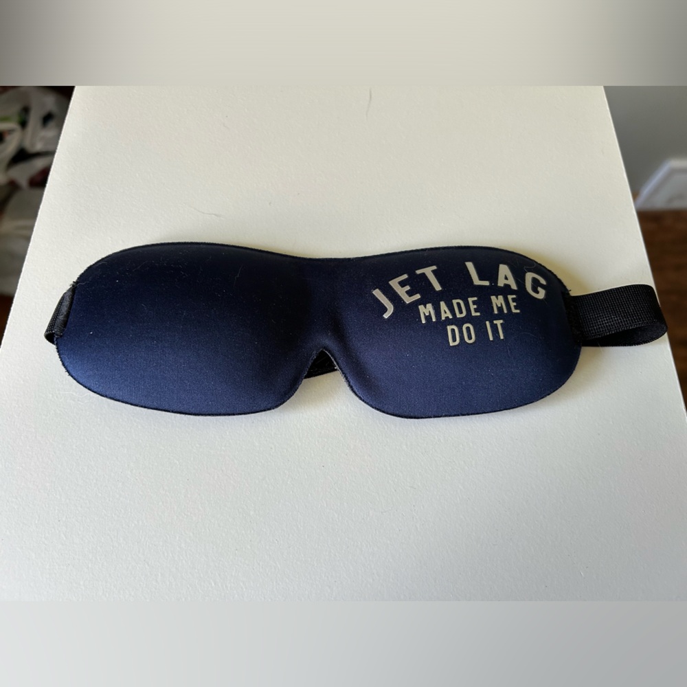 “Jet lag made me do it” sleep mask